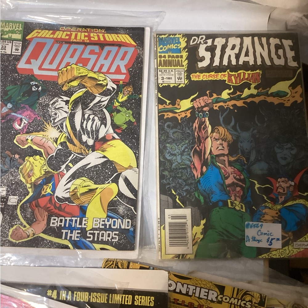 13 ComicBooks - Picture 5 of 8